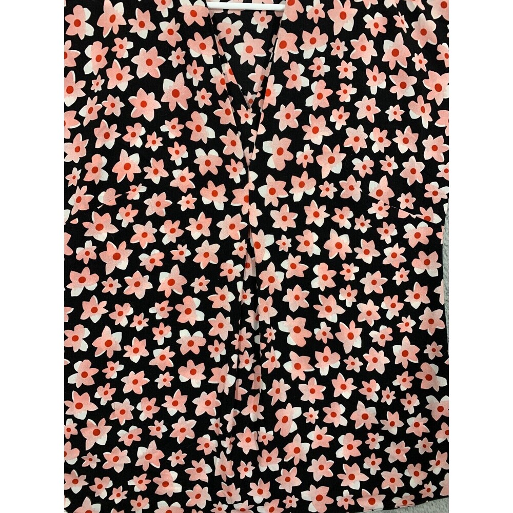 Women's Cabi Small (S) Black Pink Red Floral Print Cap Sleeve Top Blouse - Picture 2 of 11